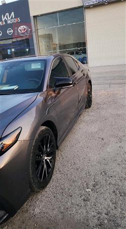 تۆیۆتا کامری